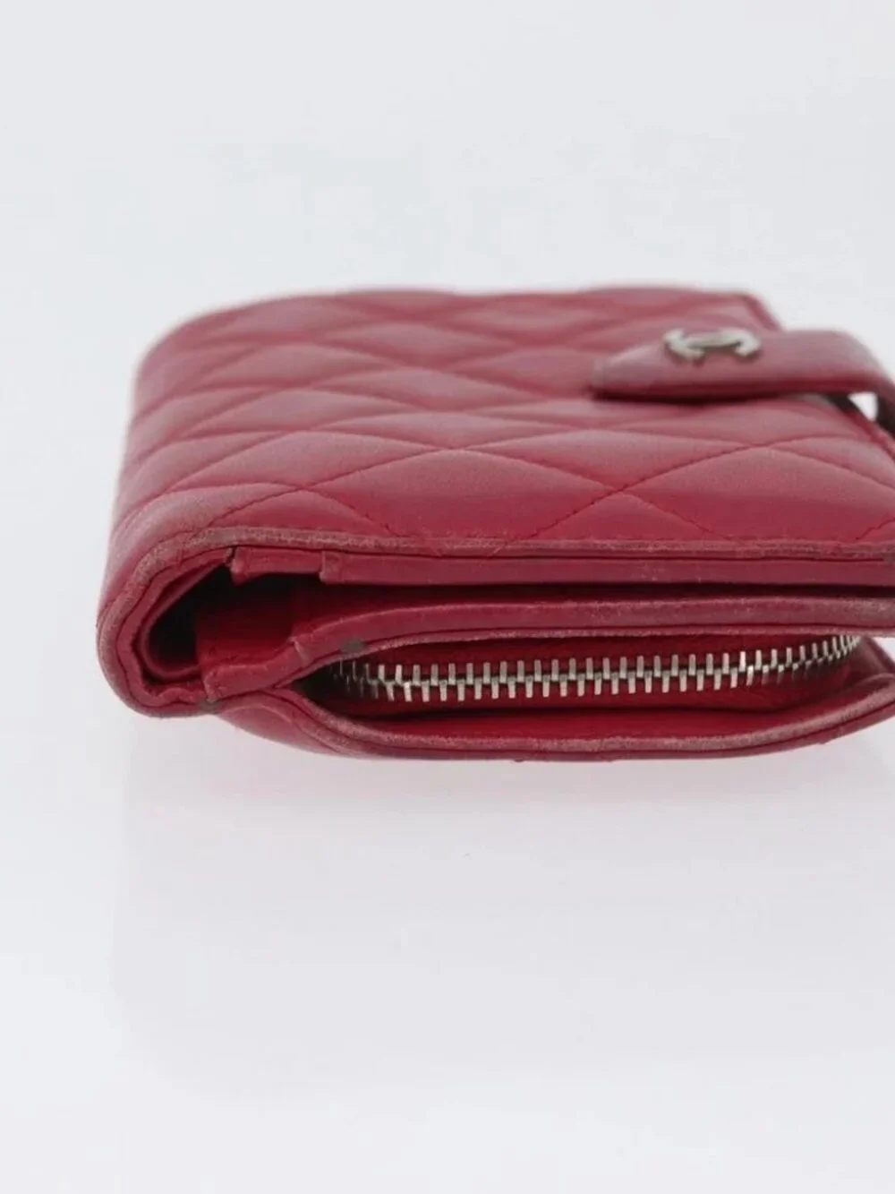 CHANEL Matelasse Bifold Wallet Lamb Skin Red Silver CC Auth YKZ104